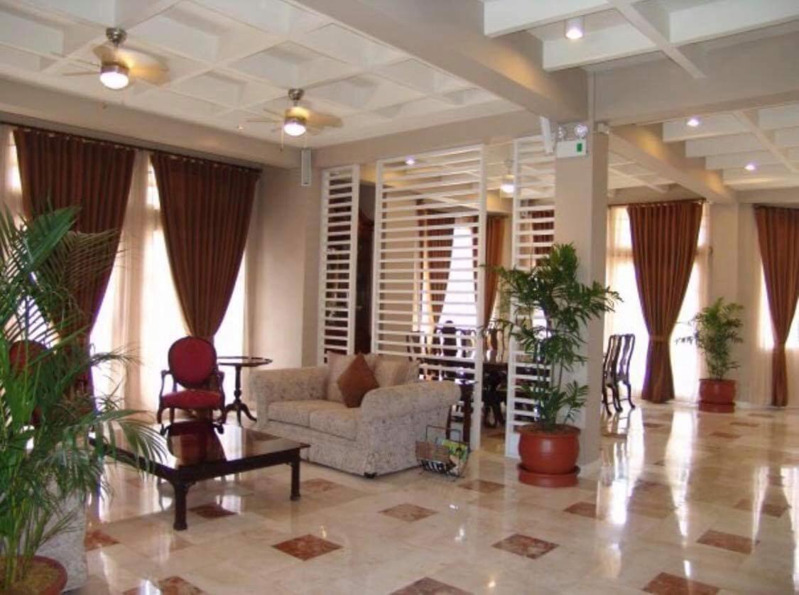 Citi Garden Suites Naga  Bagian luar foto